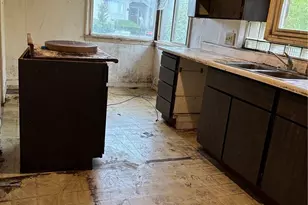 9208 17th Ave SW, Seattle, WA 98106 - Photo 4