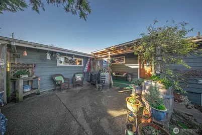 6404 N Five Views Road, Tacoma, WA 98407 - Photo 4