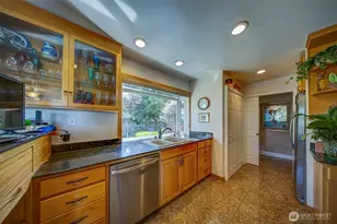 6404 N 5 Views Rd, Tacoma, WA 98407 - Photo 16