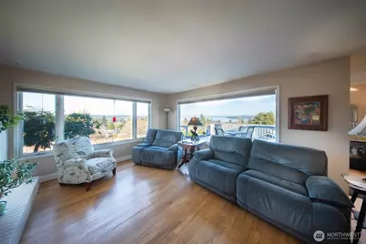 6404 N Five Views Road, Tacoma, WA 98407 - Photo 16