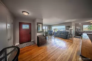 6404 N 5 Views Rd, Tacoma, WA 98407 - Photo 2