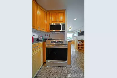 6404 N Five Views Road, Tacoma, WA 98407 - Photo 14