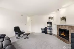 5300 Harbour Pointe Blvd, Mukilteo, WA 98275 - Photo 20