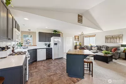 8109 2nd Place NE, Lake Stevens, WA 98258 - Photo 8