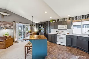 8109 2nd Pl SE, Lake Stevens, WA 98258 - Photo 6