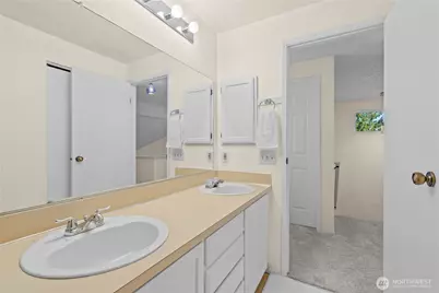 11045 SE 249th Court #2B, Kent, WA 98030 - Photo 8