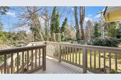 152 SW 200th Street, Normandy Park, WA 98166 - Photo 30