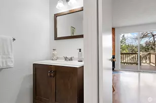 152 SW 200th St, Normandy Park, WA 98166 - Photo 12