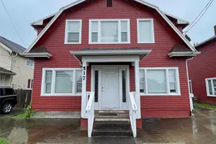 517 Emerson Ave, Hoquiam, WA 98550 - Photo 1