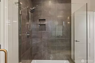 9614 NE 183rd Street #D, Bothell, WA 98011 - Photo 28