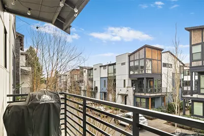 9614 NE 183rd Street #D, Bothell, WA 98011 - Photo 18