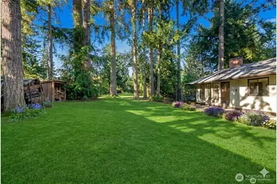 9901 NE 32nd Street, Bellevue, WA 98004 - Photo 28