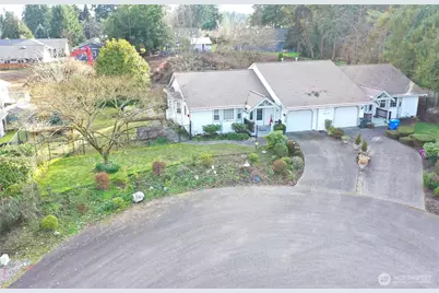 10724 92nd Street Ct SW, Tacoma, WA 98498 - Photo 4