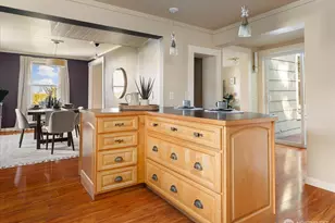 220 Morris St, La Conner, WA 98257 - Photo 18