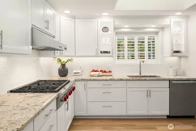 [Address not provided], Bellevue, WA 98004 - Photo 10