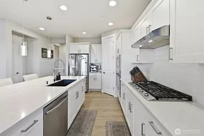 2457 168th Place NE, Marysville, WA 98271 - Photo 8