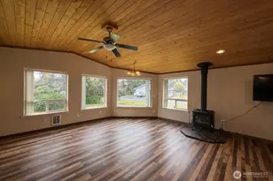 329 Sextans Ave SW, Ocean Shores, WA 98569 - Photo 10