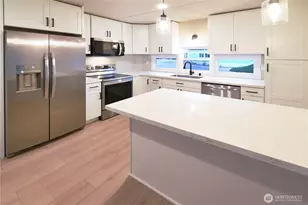 18501 52nd Ave, Lynnwood, WA 98037 - Photo 6