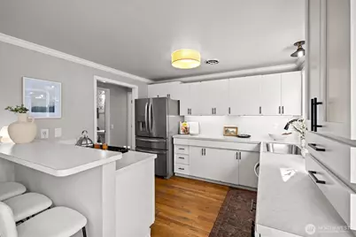 119 164th Avenue NE, Bellevue, WA 98008 - Photo 12