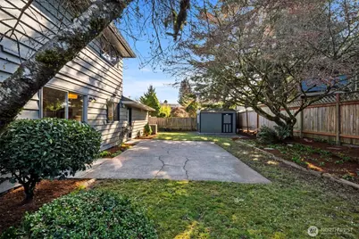 119 164th Avenue NE, Bellevue, WA 98008 - Photo 28