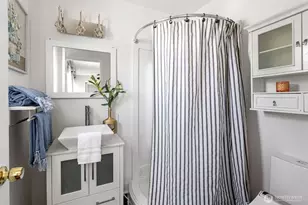 1332 Nipsic Ave, Bremerton, WA 98310 - Photo 14