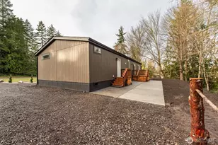 211 S Barr Rd, Port Angeles, WA 98362 - Photo 6