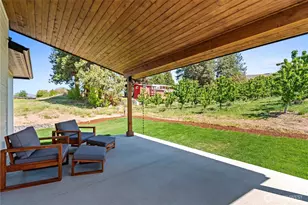 3233 NW Brianna Ave, East Wenatchee, WA 98802 - Photo 16