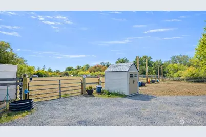 11761 Thorp Highway N, Thorp, WA 98946 - Photo 6
