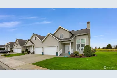 1725 Harrison #106, Lynden, WA 98264 - Photo 2