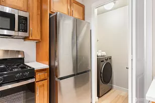 2607 Western Ave, Seattle, WA 98121 - Photo 10