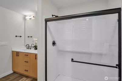 15613 Admiralty Way #B1, Lynnwood, WA 98087 - Photo 10