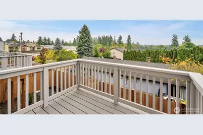 15613 Admiralty Way #B1, Lynnwood, WA 98087 - Photo 24