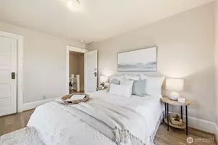 209 W McGraw St, Seattle, WA 98119 - Photo 16