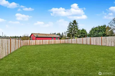 2810 180th Street Ct E, Tacoma, WA 98445 - Photo 22