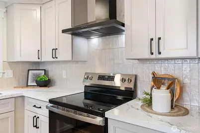 1413 S 275th Place, Des Moines, WA 98198 - Photo 12