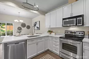 10909 Avondale Road NE, Redmond, WA 98052 - Photo 14