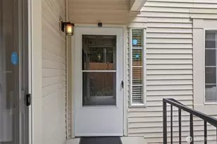 10909 Avondale Road NE, Redmond, WA 98052 - Photo 8