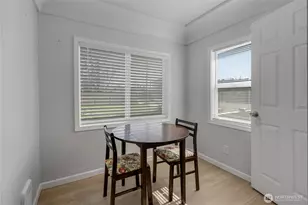 637 Elizabeth St, Sumner, WA 98390 - Photo 6
