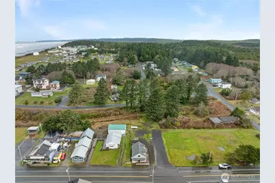 40 Main Street, Pacific Beach, WA 98571 - Photo 28