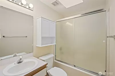 6716 64th Place NE #B, Marysville, WA 98270 - Photo 16