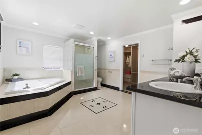 2118 246th Avenue SE, Sammamish, WA 98075 - Photo 24