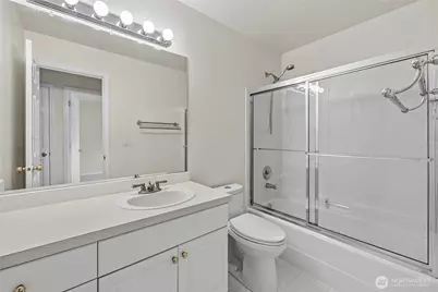 8823 Holly Drive #502, Everett, WA 98208 - Photo 24