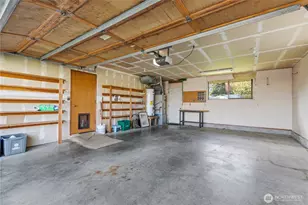 1211 31st St, Anacortes, WA 98221 - Photo 30