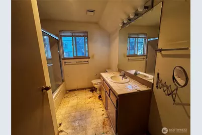 724 N 137th Street, Seattle, WA 98133 - Photo 20