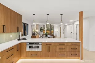 12562 17th Ave NE, Seattle, WA 98125 - Photo 14