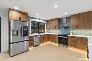 12562 17th Ave NE, Seattle, WA 98125 - Photo 10