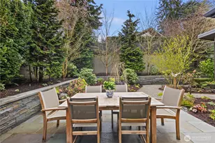 1437 Broadmoor Dr E, Seattle, WA 98112 - Photo 18