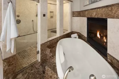 21219 SE 39th Street, Sammamish, WA 98075 - Photo 24