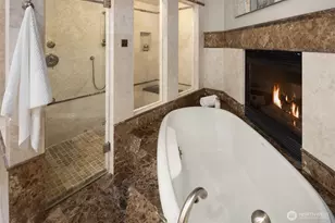 21219 SE 39th St, Sammamish, WA 98075 - Photo 24