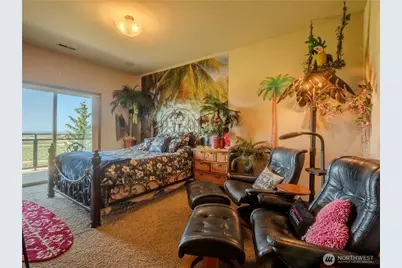 1050 Lewandowski Road, Sunnyside, WA 98944 - Photo 40